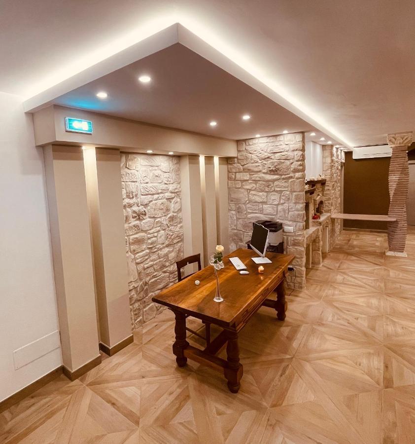 Affittacamere Residenza Montedoro ノルチャ エクステリア 写真